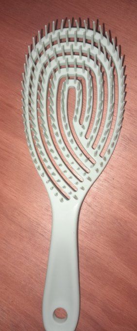 brosse démêlante